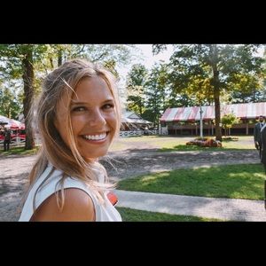 Meet your Posher, Jane